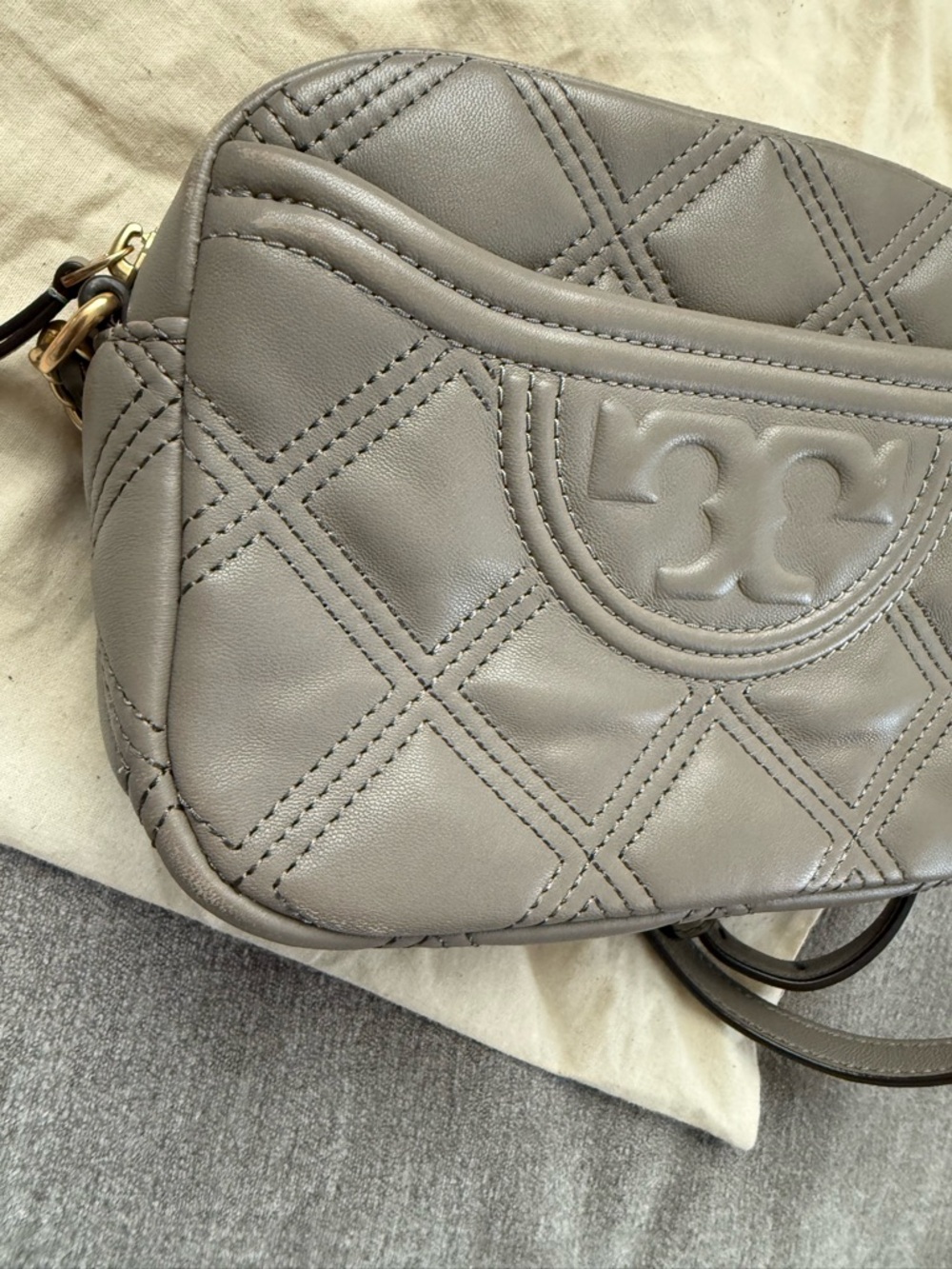 Gray Quilted Leather Crossbody Bag with Chain Strap - Picture 7 of 10